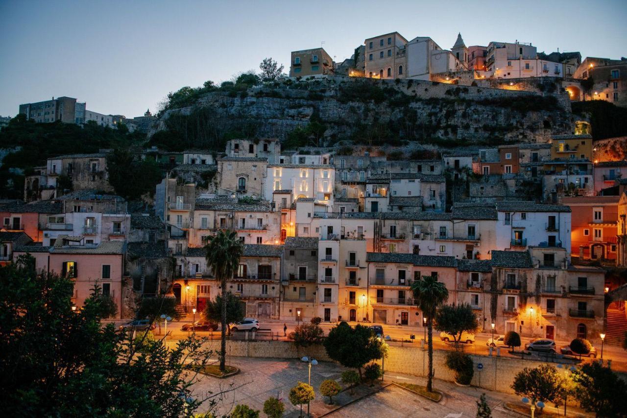 Ibla Rooms Ragusa Ngoại thất bức ảnh