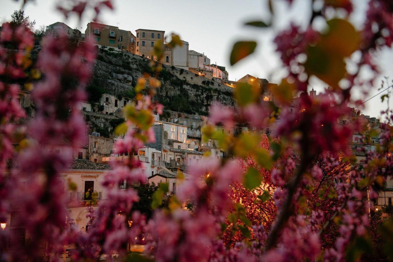Ibla Rooms Ragusa Ngoại thất bức ảnh